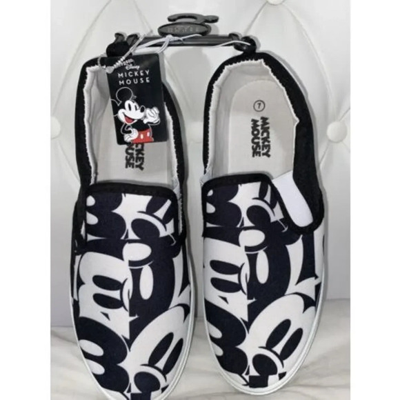 Disney Mickey Mouse Slip On 1928 Star Black White Sneakers Mens Size 7 BRAND NEW - Picture 2 of 8